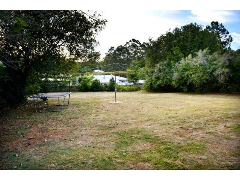 15 Crown Road, Gympie QLD 4570