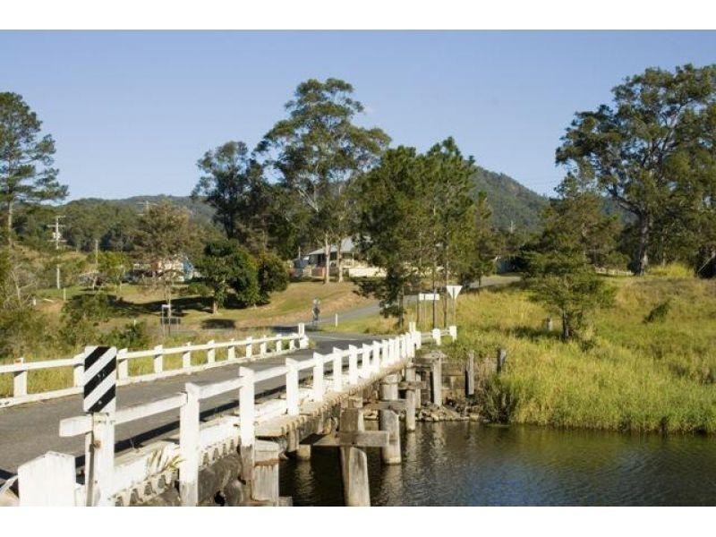 742 Shadbolt Road, Cedar Pocket QLD 4570