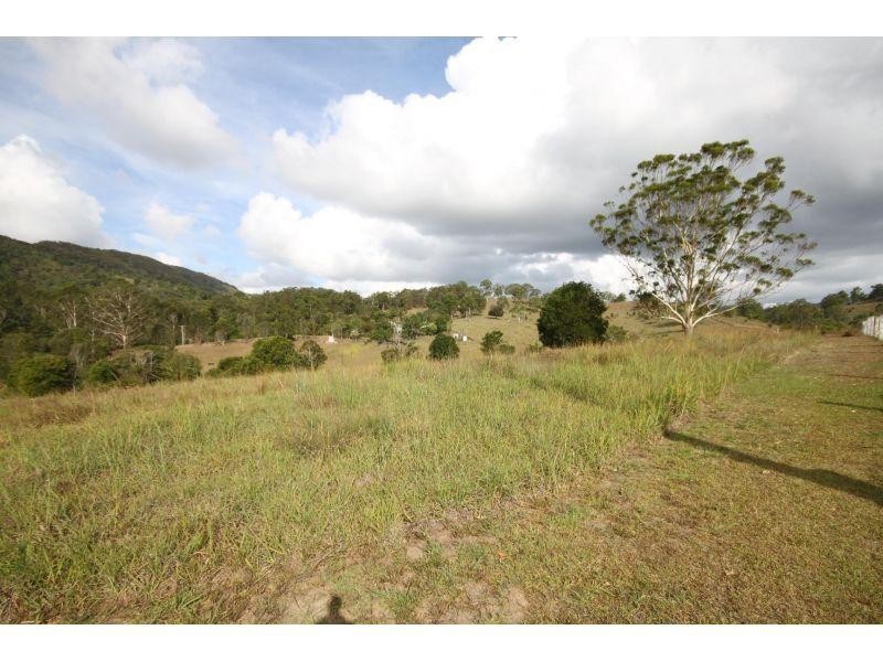 742 Shadbolt Road, Cedar Pocket QLD 4570