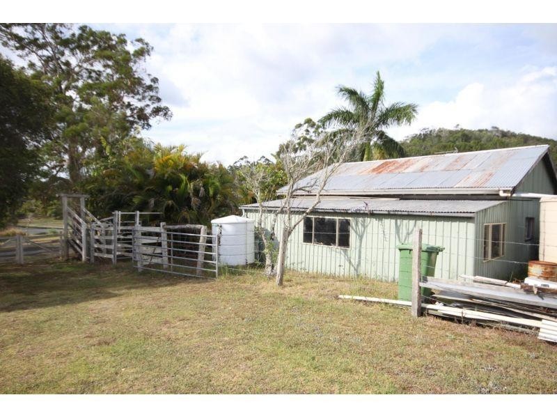 742 Shadbolt Road, Cedar Pocket QLD 4570