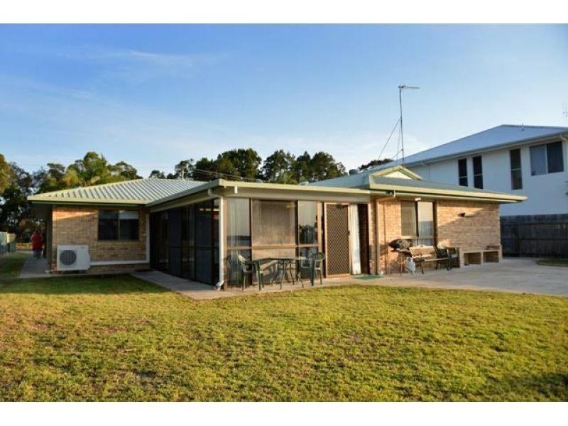 12 Esplanade, Tin Can Bay QLD 4580