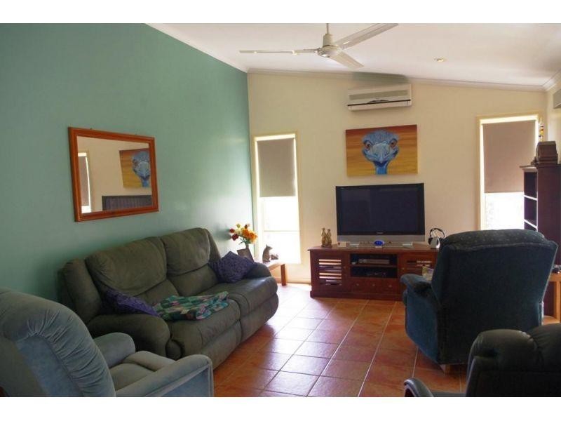 33 Lynch Road, East Deep Creek QLD 4570