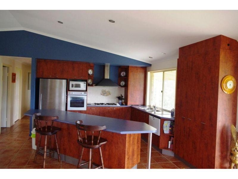 33 Lynch Road, East Deep Creek QLD 4570