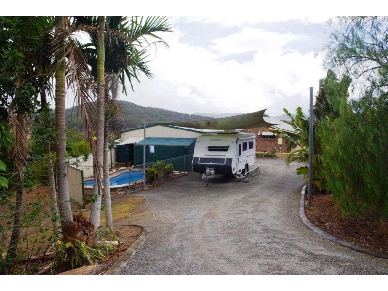 33 Lynch Road, East Deep Creek QLD 4570