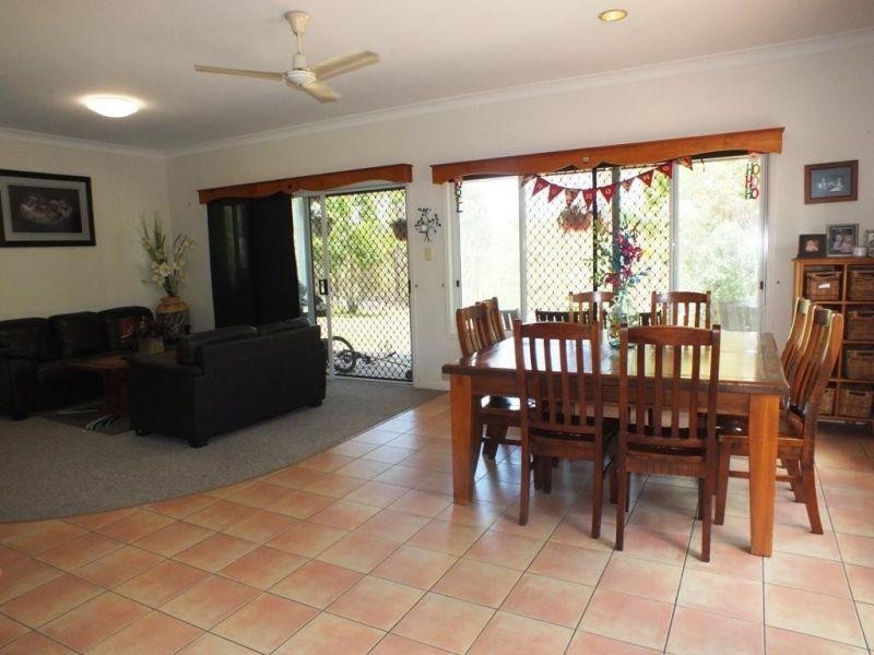 60 Allen Road, Chatsworth QLD 4570
