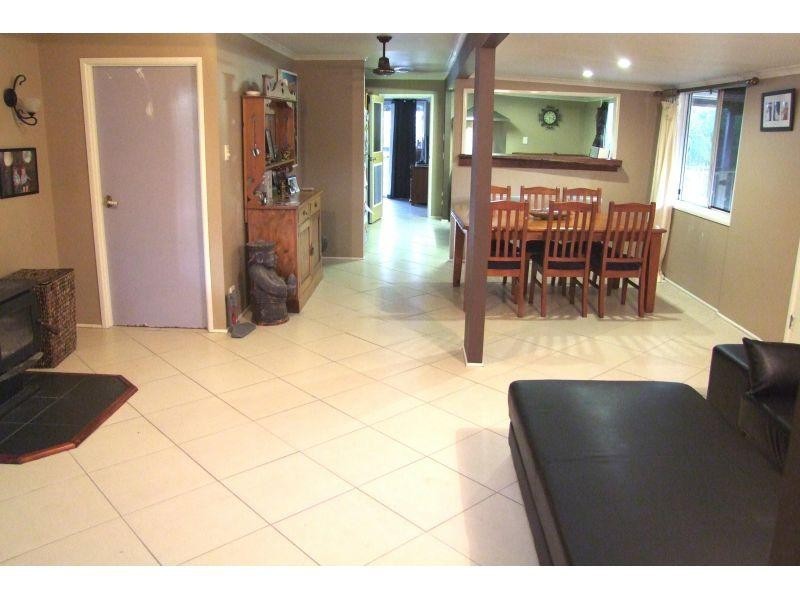 45 Cliff Jones rd, Curra QLD 4570