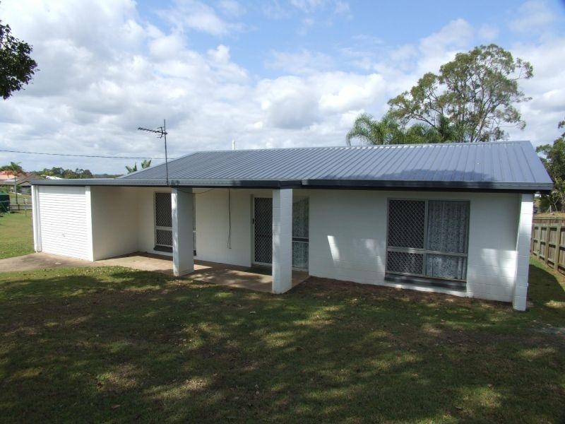 61 Sorensen rd, Southside QLD 4570