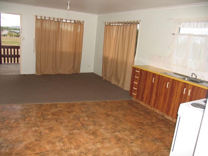 21 Power Road, Southside QLD 4570