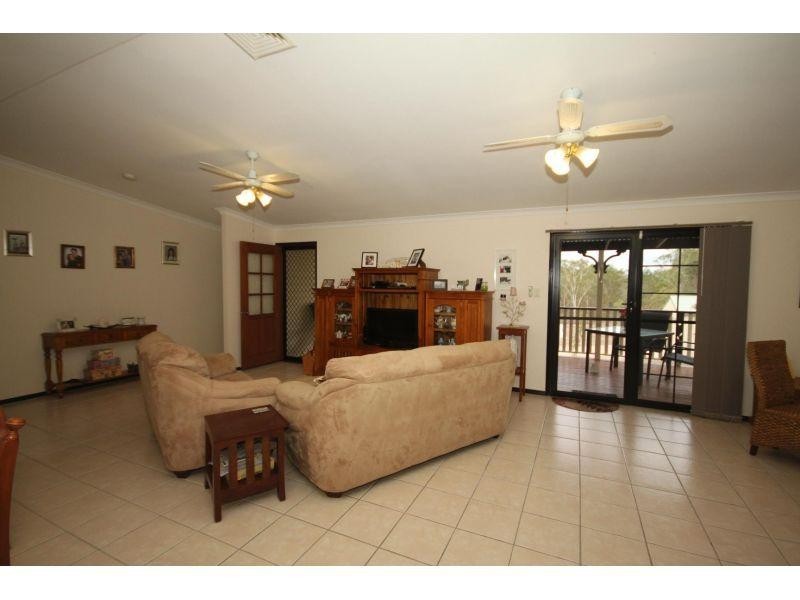 18 Settlement Rd, Curra QLD 4570