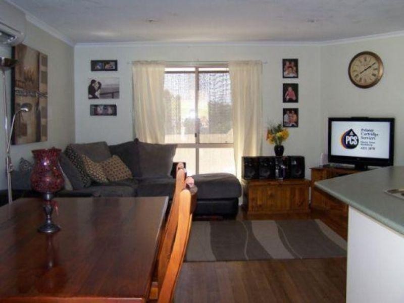 21 Walsh Ct, Monkland QLD 4570
