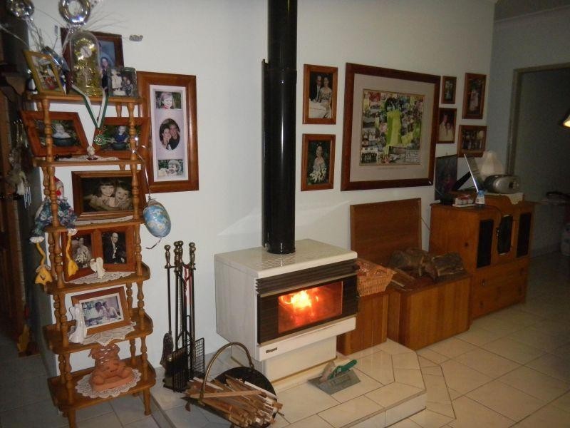 4 Moreland Road, Southside QLD 4570