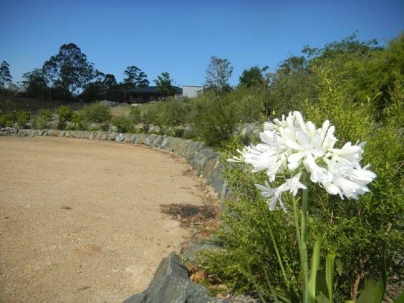 4 Danchia Court, Southside QLD 4570