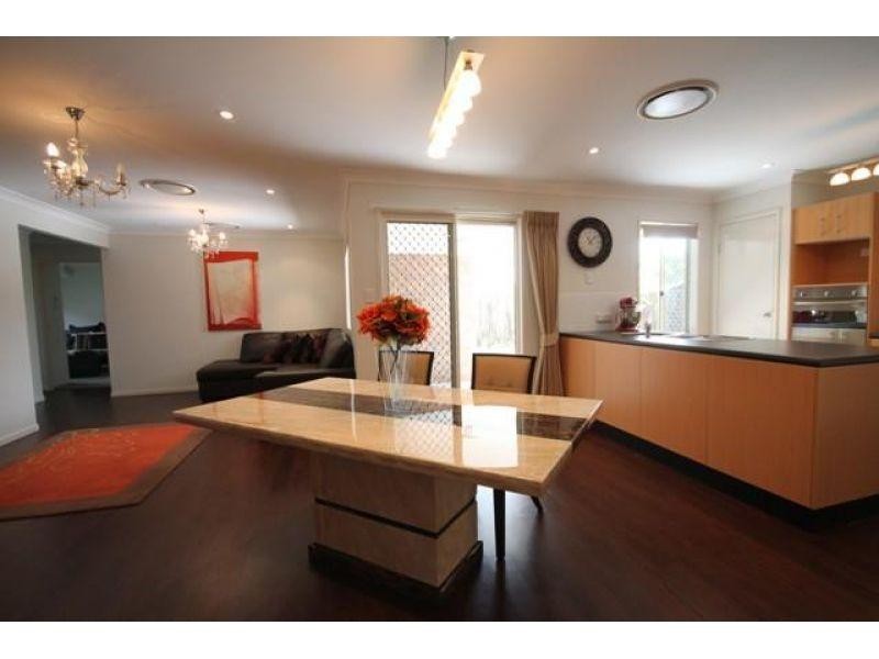 6 Hilltop Avenue, Southside QLD 4570