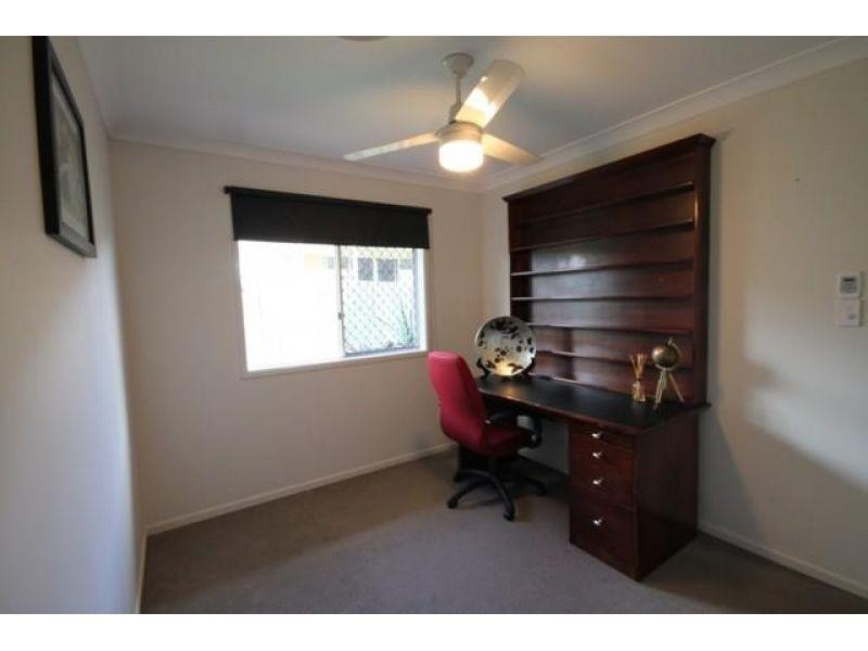 6 Hilltop Avenue, Southside QLD 4570