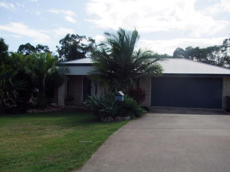 16 Jasmine ave, Southside QLD 4570