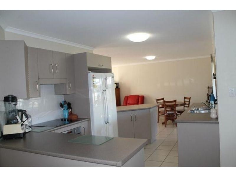 18 St Andrews Crescent, Gympie QLD 4570