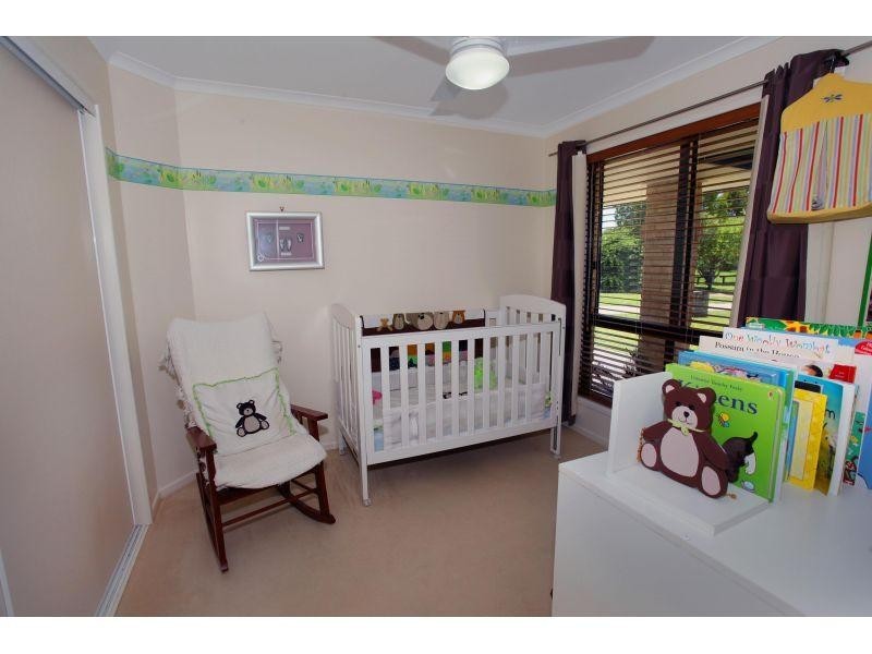 7 Castlereagh Ct, Southside QLD 4570