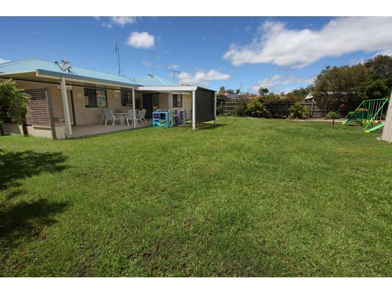 7 Castlereagh Ct, Southside QLD 4570