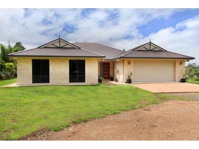 98 Benson Road, Araluen QLD 4570