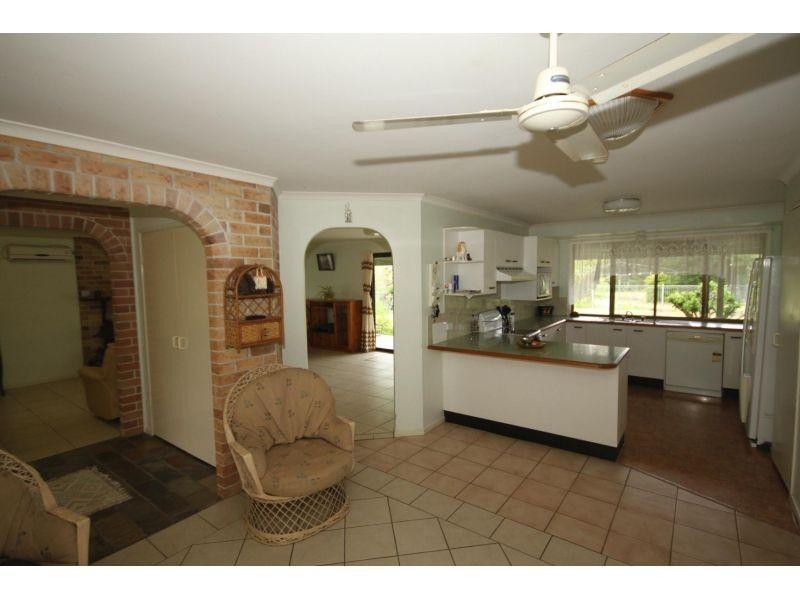 1013 Bruce Highway South, Kybong QLD 4570