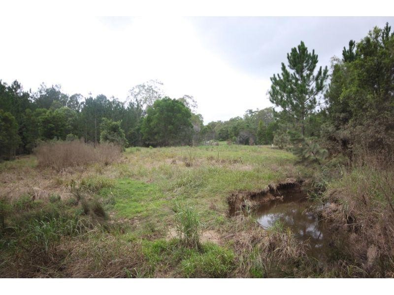 1013 Bruce Highway South, Kybong QLD 4570