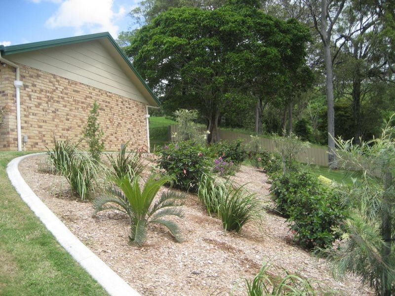82 Irvine Road, Chatsworth QLD 4570