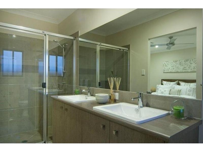 22 Woodland Drive, Southside QLD 4570