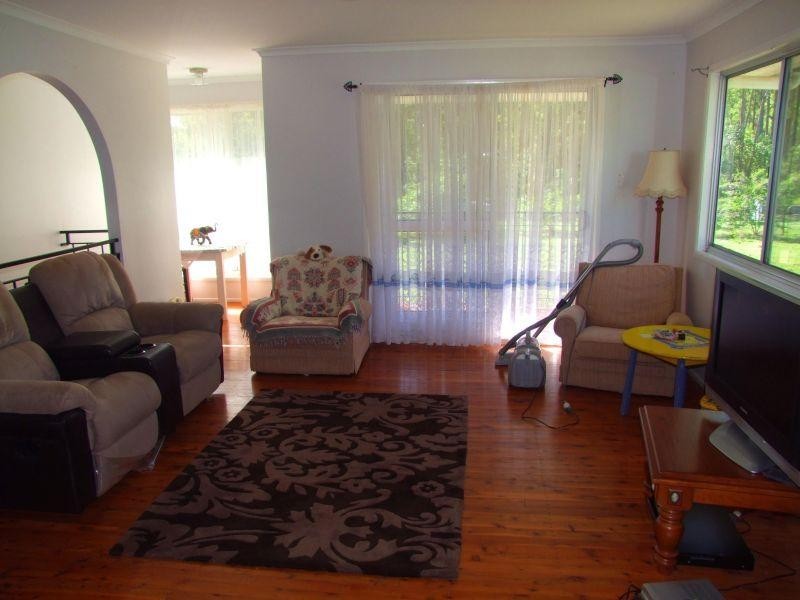 41 Arbor fifteen rd, Glenwood QLD 4570