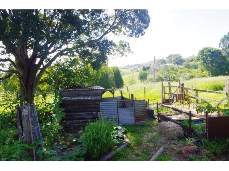 19 Fritz Road, Chatsworth QLD 4570