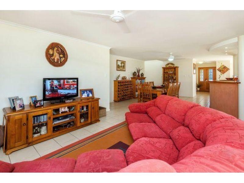 19  Stacy Lane, The Dawn QLD 4570