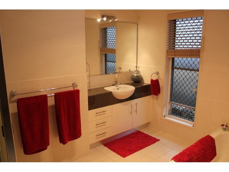 5 Centenary Close, Gympie QLD 4570