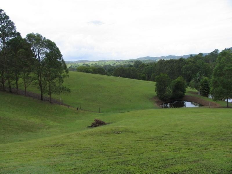 36 Hillview Road, Cedar Pocket QLD 4570