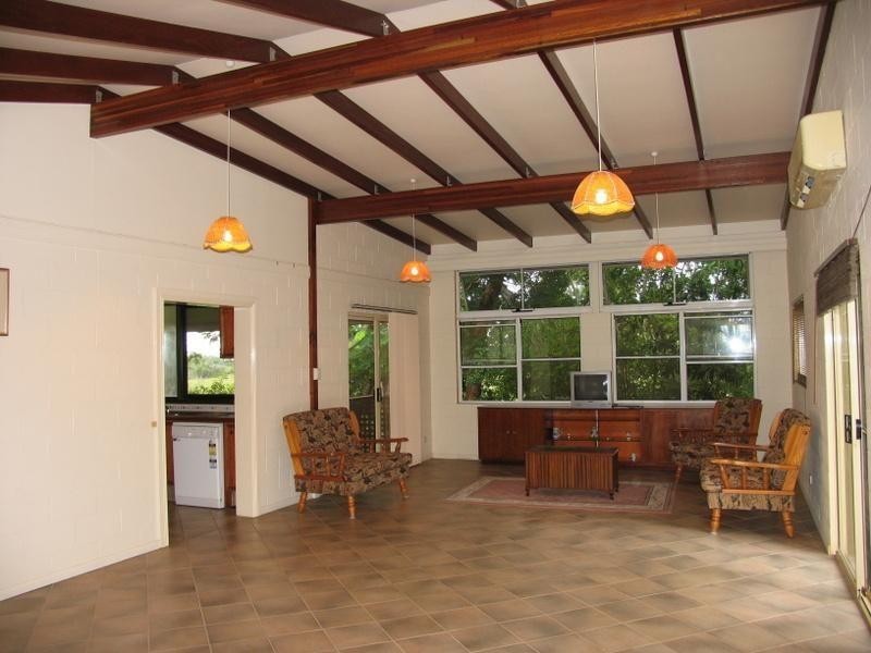 8 Valley Vista Road, The Dawn QLD 4570