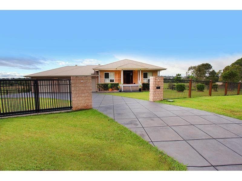 15 Stumm Road, Southside QLD 4570