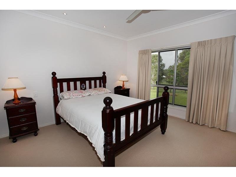 15 Stumm Road, Southside QLD 4570