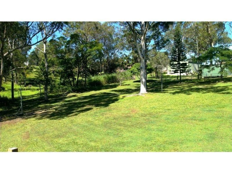 22 Davey Road, Southside QLD 4570