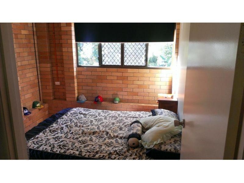 22 Davey Road, Southside QLD 4570