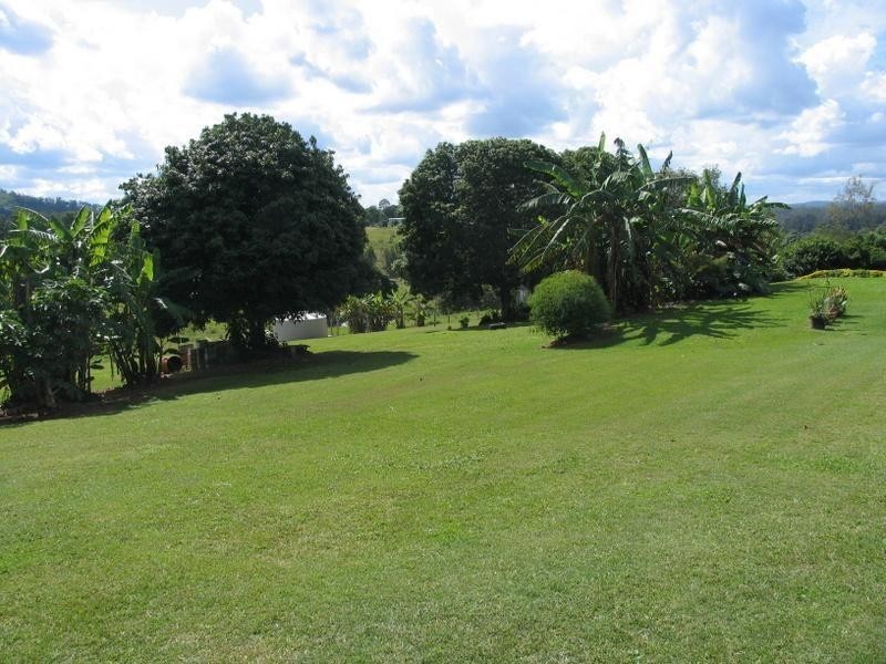 147 Rammutt Road, Chatsworth QLD 4570