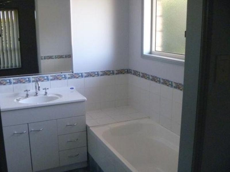 13 James Kidd Drive, Monkland QLD 4570