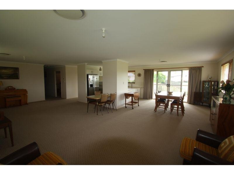 91 Exhibition Road, Southside QLD 4570