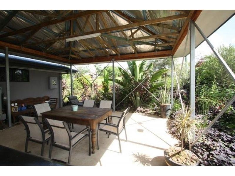 9 Channel Court, Pie Creek QLD 4570