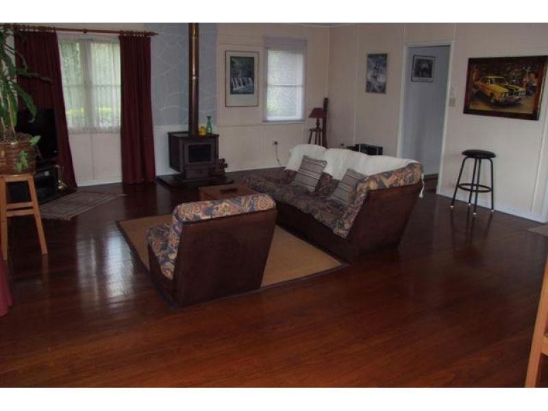 33 Settlement Rd, Curra QLD 4570