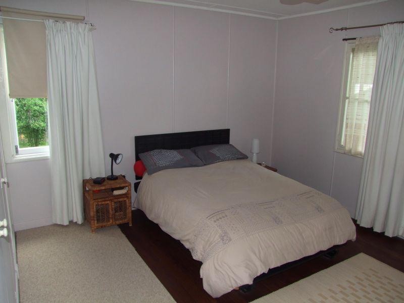 33 Settlement Rd, Curra QLD 4570