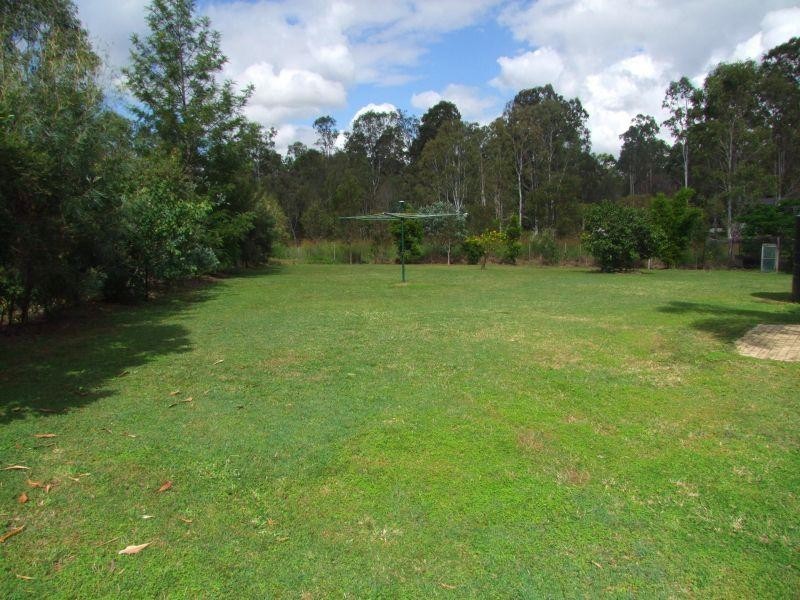 33 Settlement Rd, Curra QLD 4570