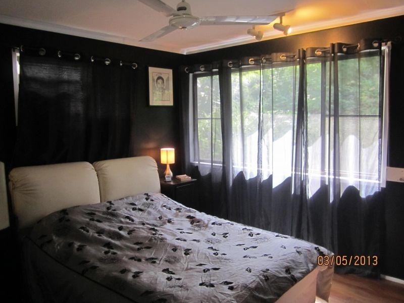 22 Figtree Road, Chatsworth QLD 4570