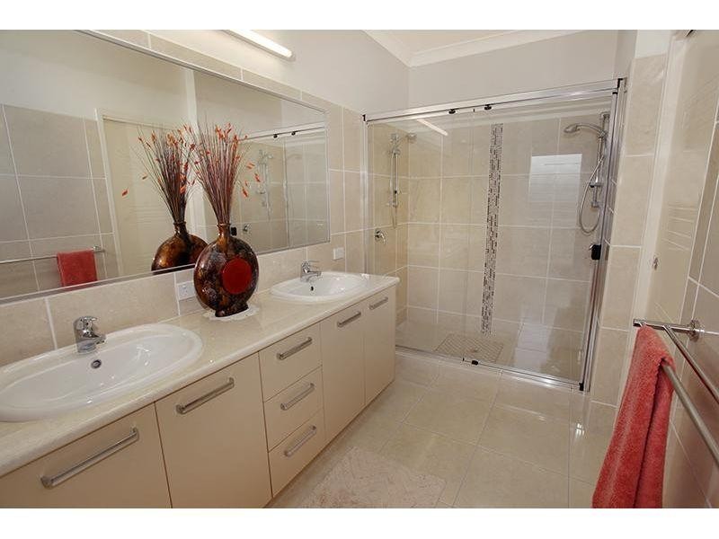 65 Endeavour Drive, Cooloola Cove QLD 4580