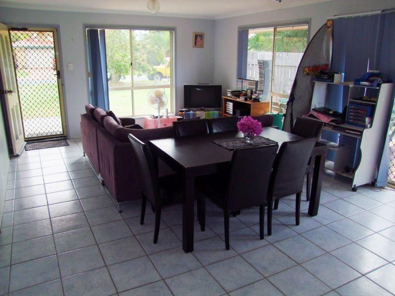 6 Hakea Place, Rainbow Beach QLD 4581