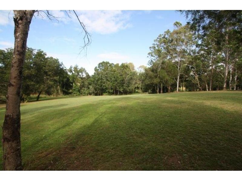 87  Rocks Road, Southside QLD 4570