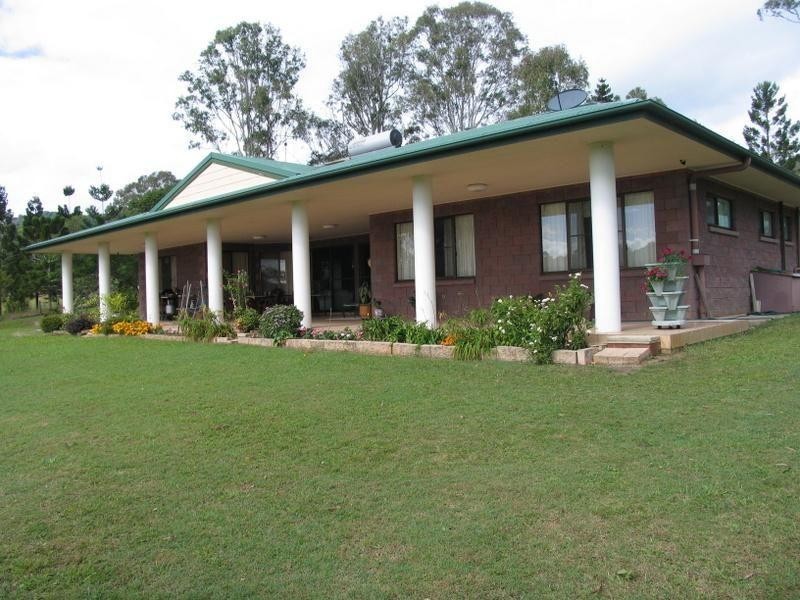 103 Hartwig Road, Mothar Mountain QLD 4570