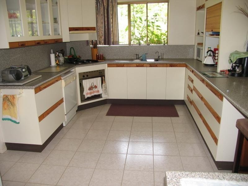 103 Hartwig Road, Mothar Mountain QLD 4570